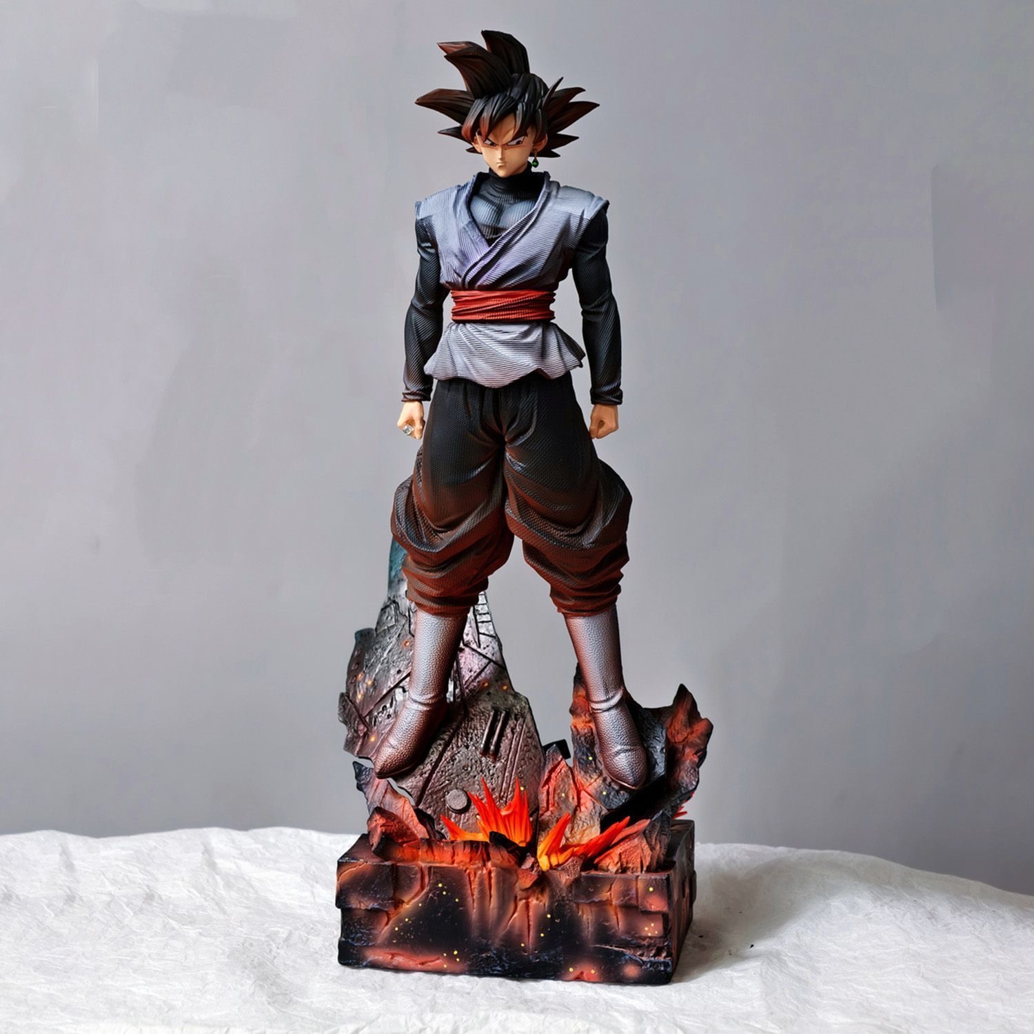 Nowa Statuetka Goku Black z Dr – Resin Art Goku recenzja i cena