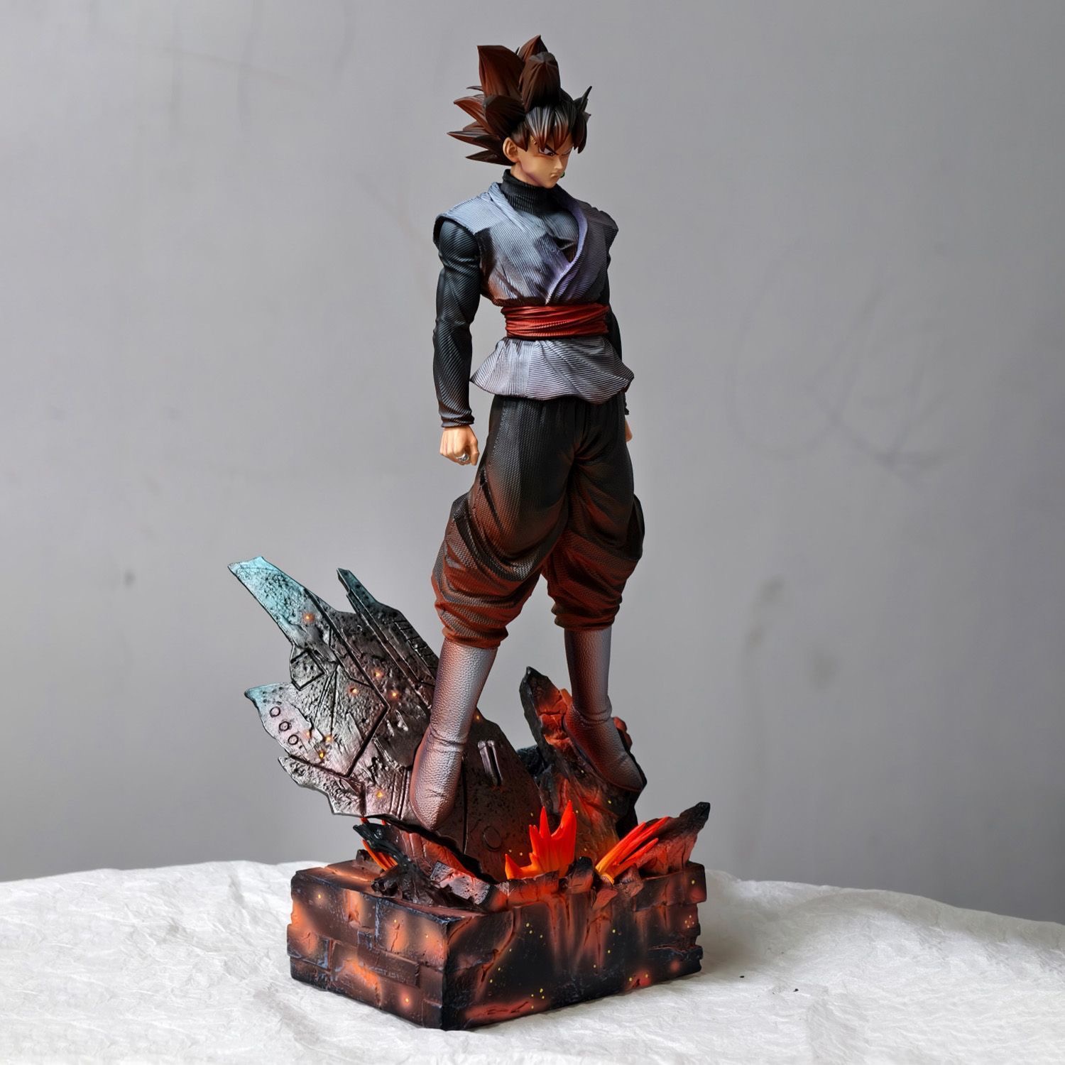 Nowa Statuetka Goku Black z Dr – Resin Art Goku recenzja i cena